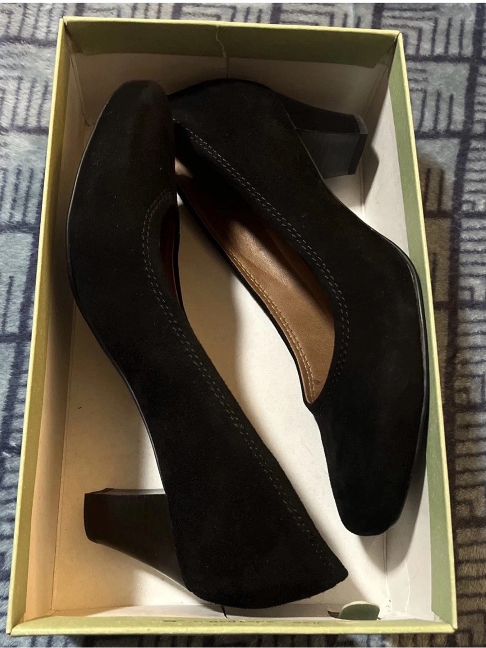 CLARK'S WOMEN'S Sz 10 Decade Rana Pump  Block Heel Black Suede Comfort Work Shoe